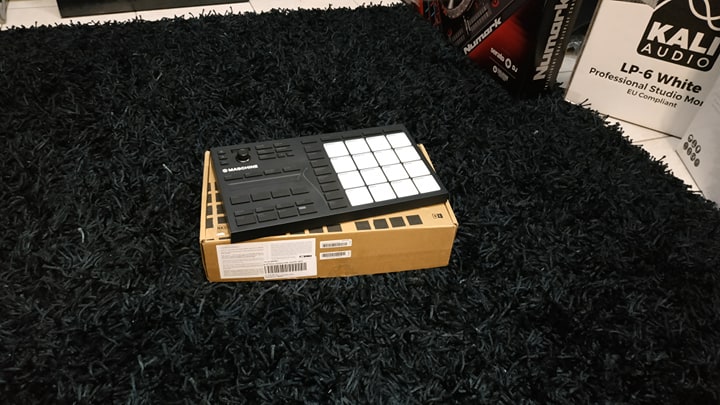NI Maschine Mikro MK3 B-stock